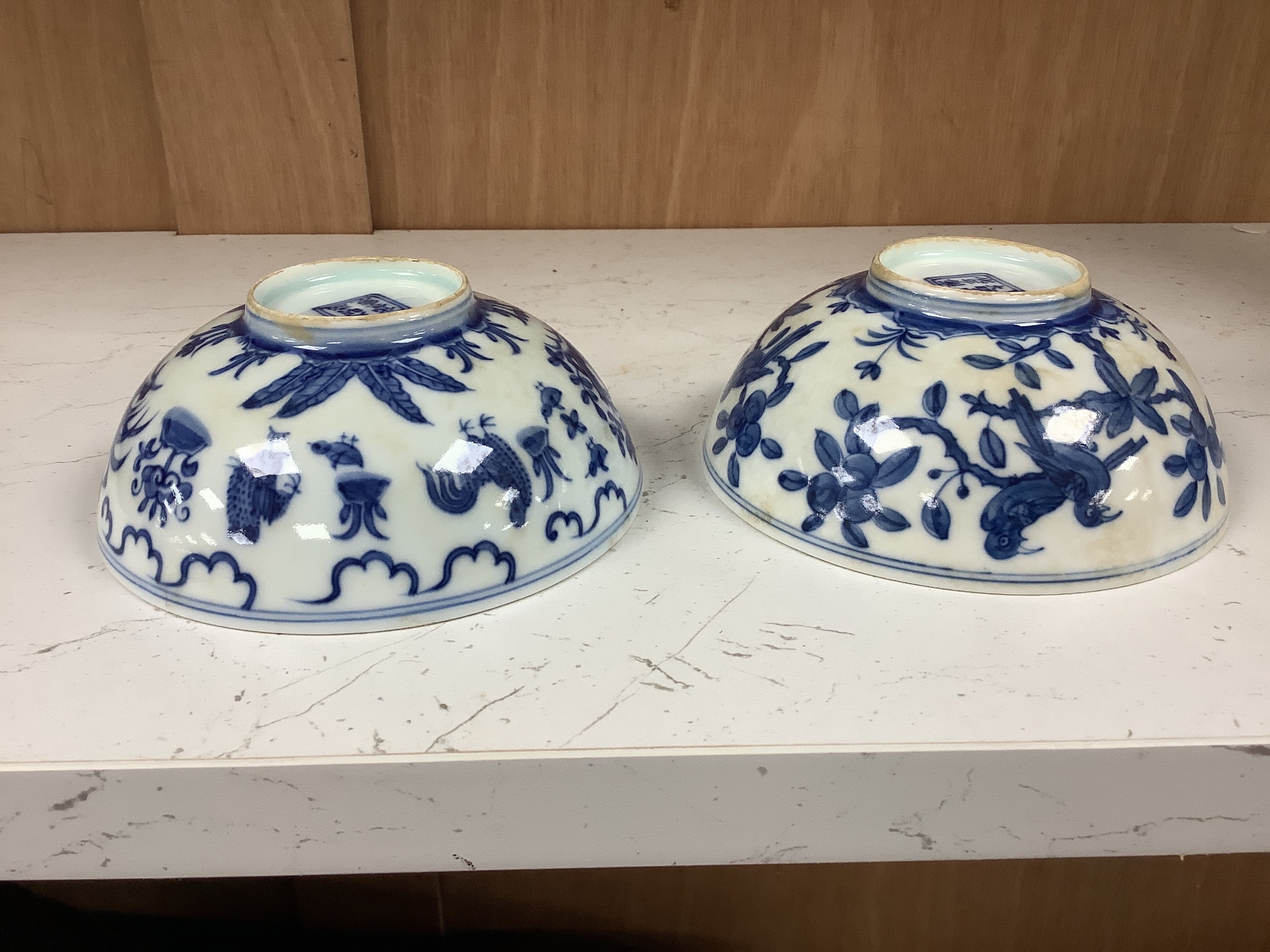 Two Chinese blue and white bowls, diameter 12cm
